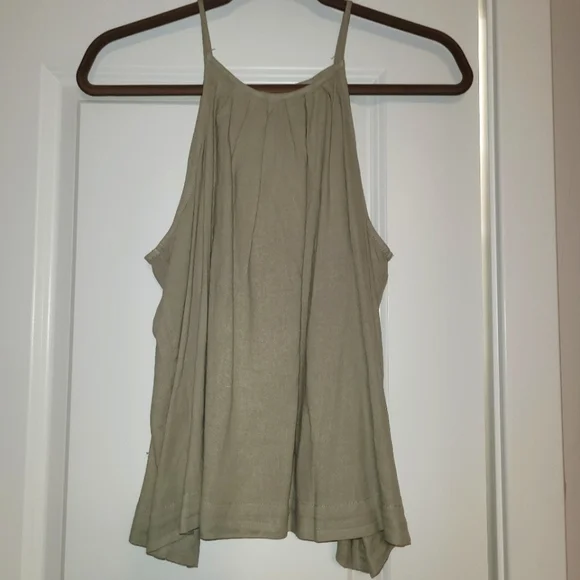 Thread and Supply Split back tank - Picture 1 of 3